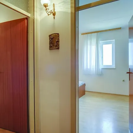 Διαμέρισμα Nives Mali Lošinj